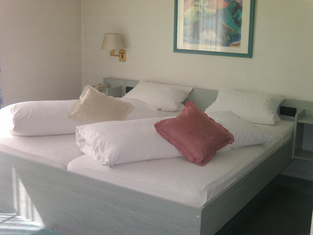 Hotel Deutsches Haus Bad Brückenau Quarto foto